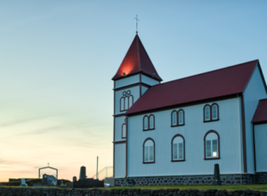 Blog headerchurchred 4 youth ministry resources