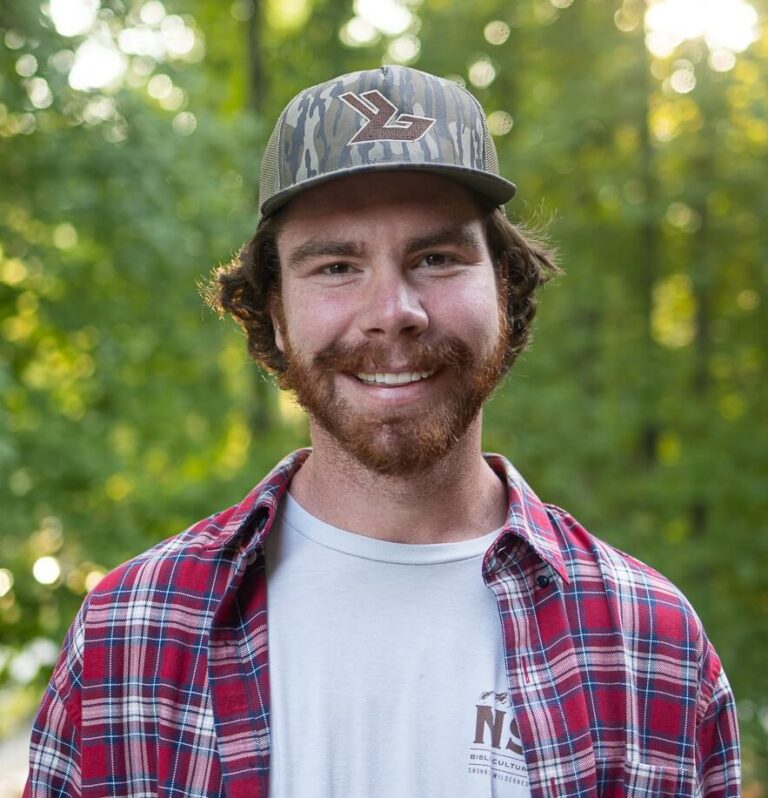 2j5a1152 web 1200 18 snowbird staff